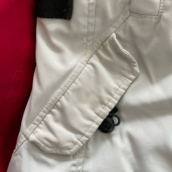 Authentic Canada Goose Kensington  Parka, colour: off white  
Size: XSmall - Picture 4 of 16